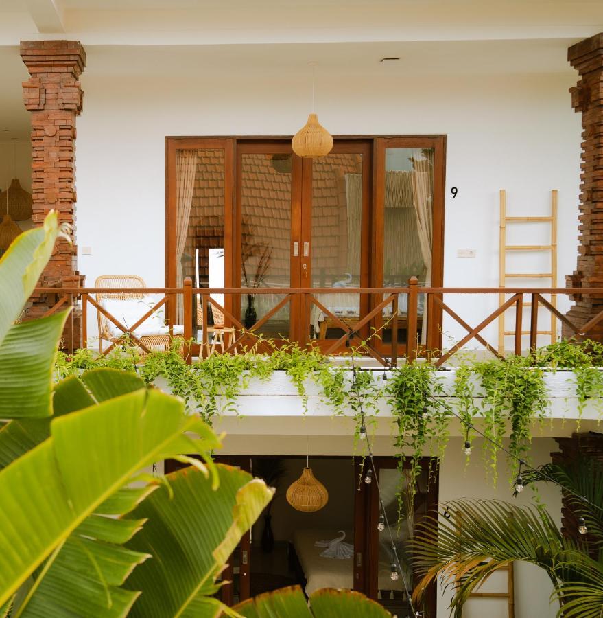 Shortcut Breeze Guest House Canggu  Exterior photo