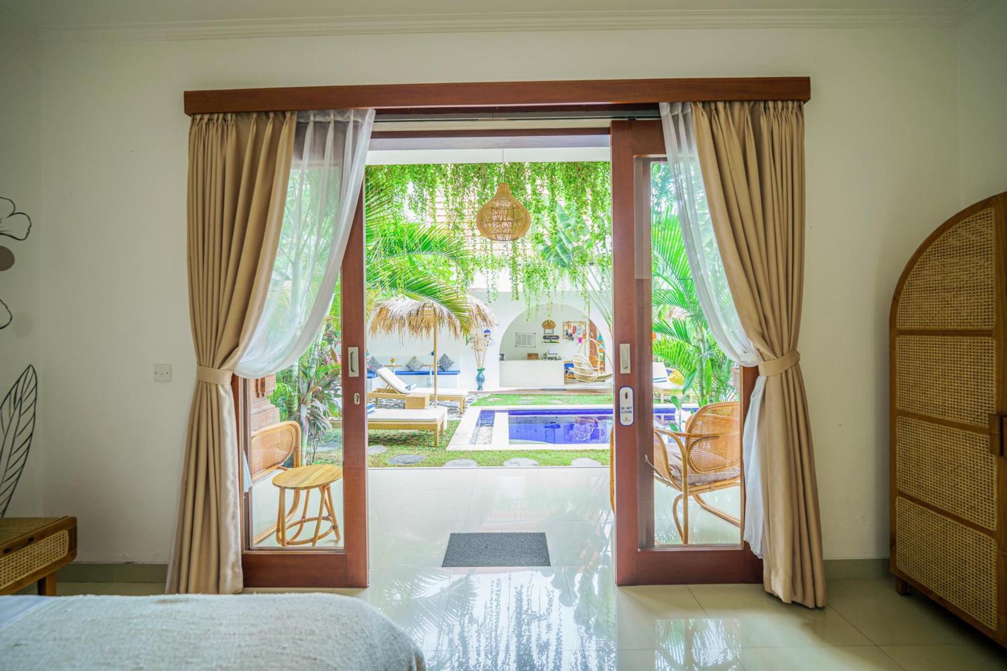 Shortcut Breeze Guest House Canggu  Exterior photo