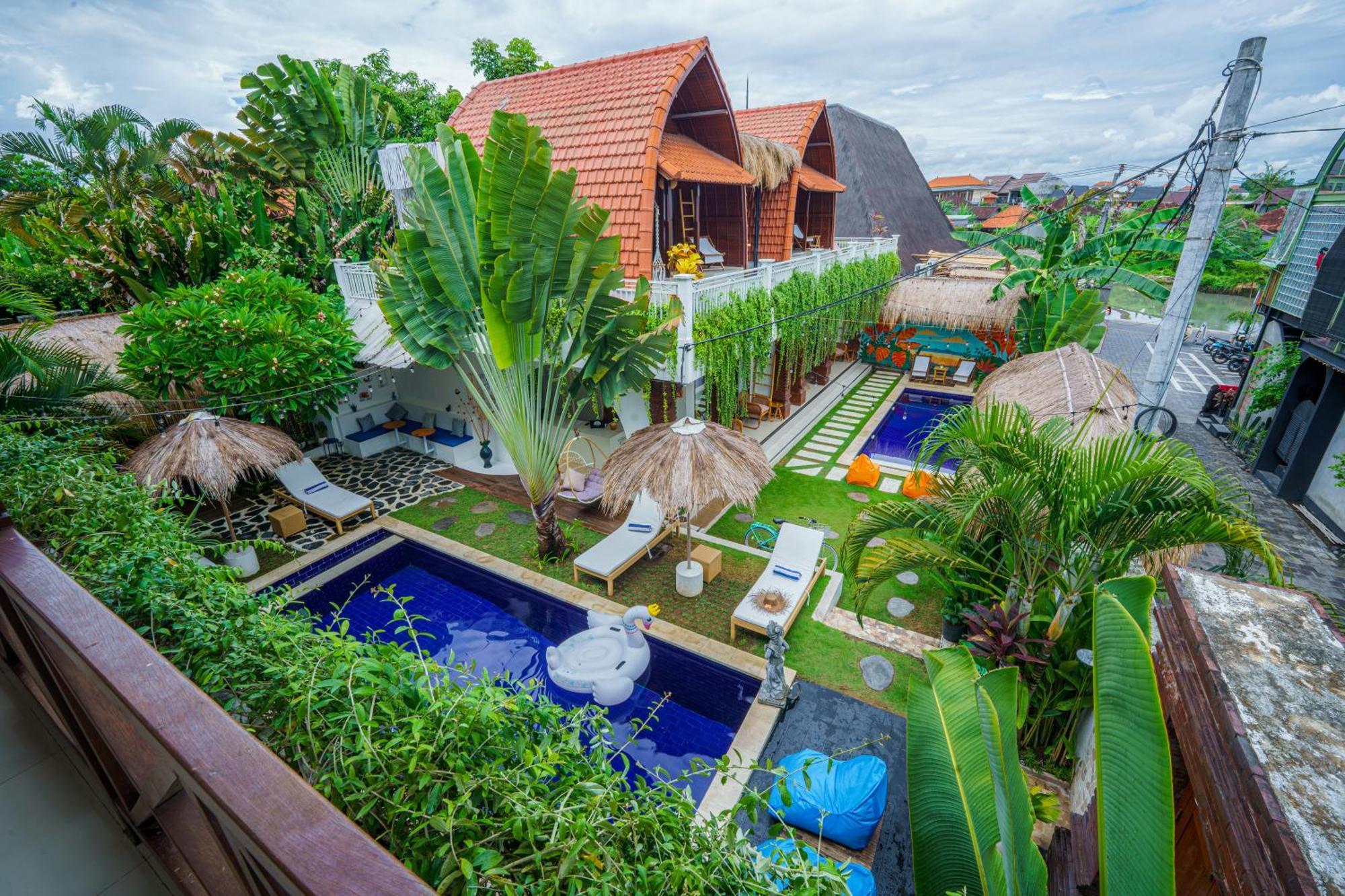 Shortcut Breeze Guest House Canggu  Exterior photo
