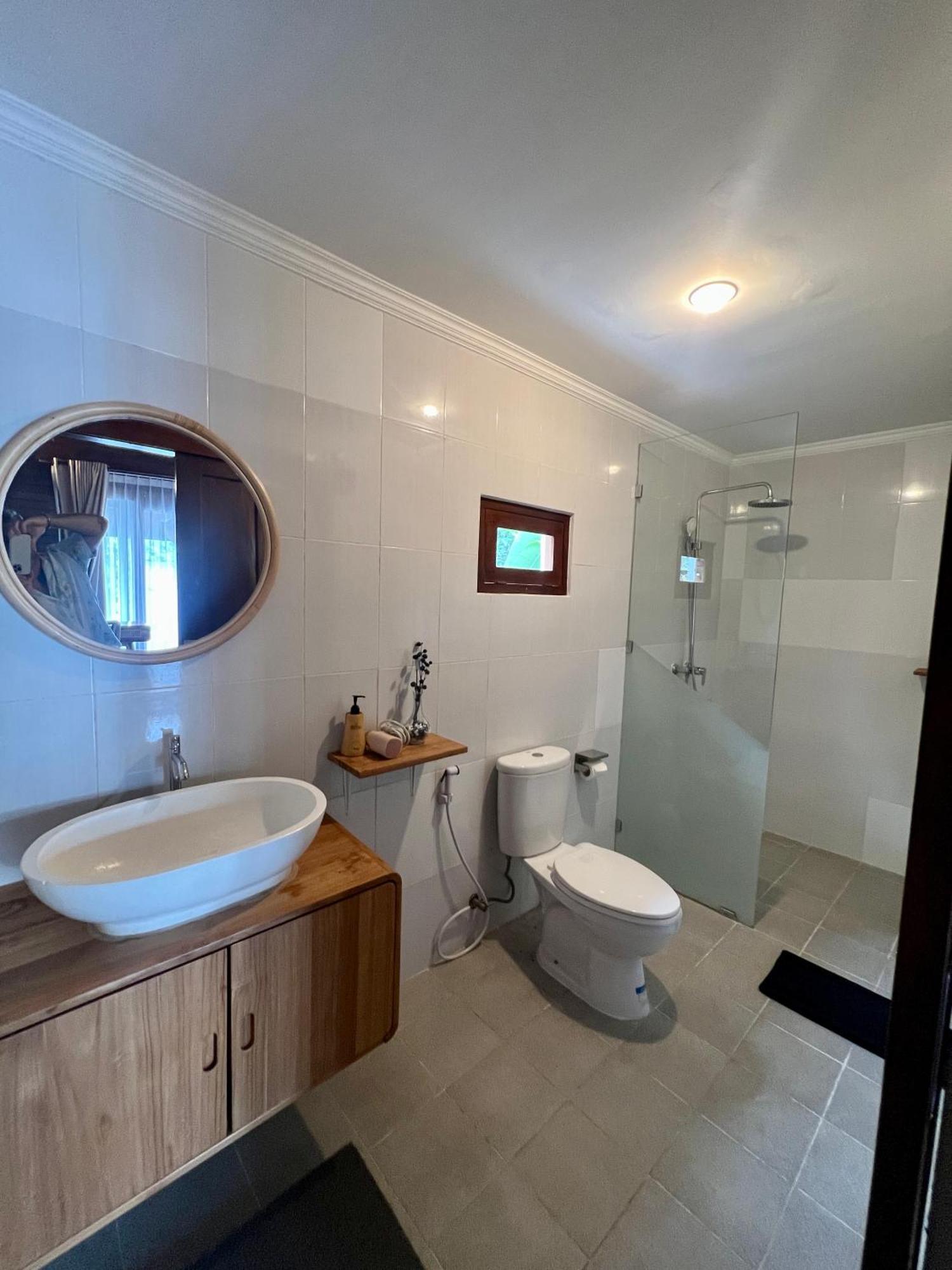 Shortcut Breeze Guest House Canggu  Exterior photo